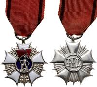 Order Sztandaru Pracy II klasa, wykonanie Mennic