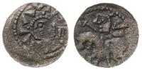 denar książęcy  1070-1076, Głowa w lewo, w obwód