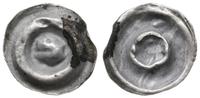 brakteat XIII-XIV w., Głowa lwa w lewo, srebro 0