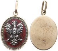 Polska, medalion z uszkiem