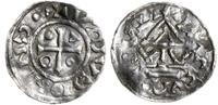 denar 995-1002, Aw: Krzyż grecki, w dwóch przeci