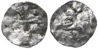 denar 983-1002, Aw: Krzyż, w jednym z kątów past