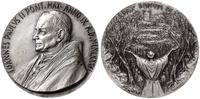 medal annualny 1986, Aw: Popiersie papieża w lew