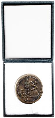 Polska, medal pamiątkowy za zasługi dla rozwoju przedsiębiorstwa budownictwa rolniczego, 1976