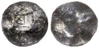 denar 983-1002, Kapliczka z krzyżykiem wewnątrz 