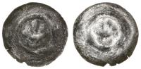 brakteat XIII/XIV w., Hełm z pióropuszem, w lewo
