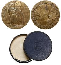 medal wybity z okazji pierwszej podróży statku M
