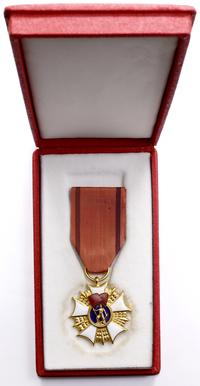 Polska, Order Sztandaru Pracy I klasy, po 1952