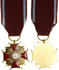 Polska, Złoty Krzyż Zasługi, 1952–1989
