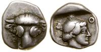 triobol ok. 460–430 pne, Aw: Głowa byka na wpros