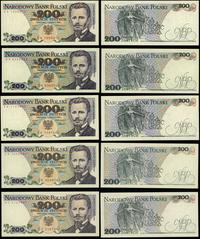 zestaw: 5 x 200 złotych 1.06.1986, serie: CR, DA