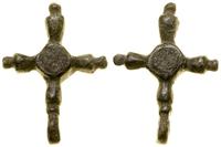 krzyż średniowieczny XII–XIV wiek, z uszkiem u g