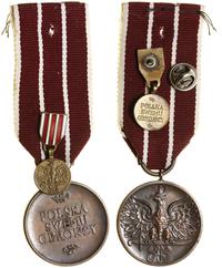 Polska, Medal Wojska z miniaturą, od 1945