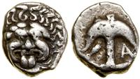 drachma V–V w. pne, Aw: Mała głowa Gorgony na wp