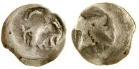 denar XIV/XV w., Aw: Postać biskupa, stojąca na 
