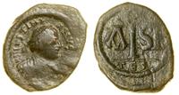 brąz (16 nummi) 552–562, Tessaloniki, Aw: Popier