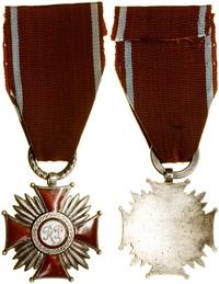 Srebrny Krzyż Zasługi (1944–1952), Krzyż kawaler