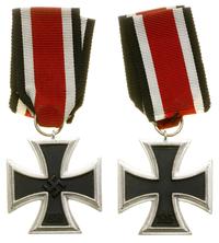 Krzyż żelazny II Klasy wz. 1939, Krzyż, na środk