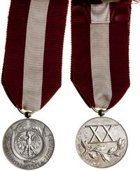 Polska, Srebrny Medal za Długoletnią Służbę (XX lat), od 1938