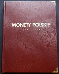 Polska, klaser z monetami polskimi z lat 1973–1986