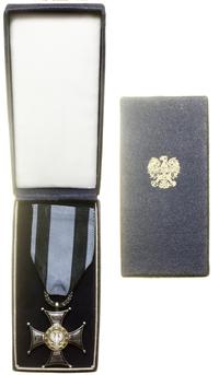 Polska, Krzyż Srebrny Orderu Virtuti Militari