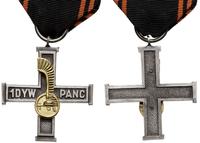 Krzyż pamiątkowy 1 Dywizji Pancernej , biały met