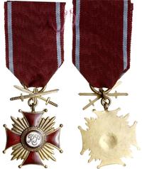 Złoty Krzyż Zasługi z Mieczami, wykonanie gawers