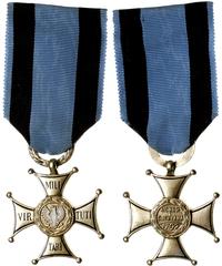 Order Virtuti Militari IV klasa, krzyż orderowy 