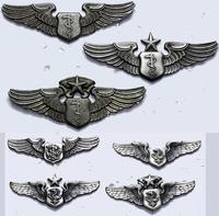 metalowe odznaki personelu medycznego Sił Powiet