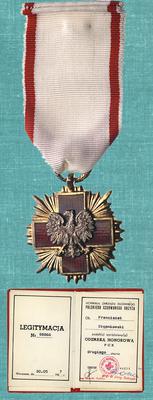 Odznaka Honorowa PCK -II stopnia-PRL, odznaka wr